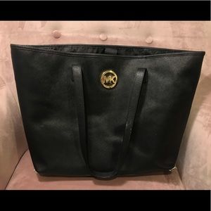 Michael Kors Tote